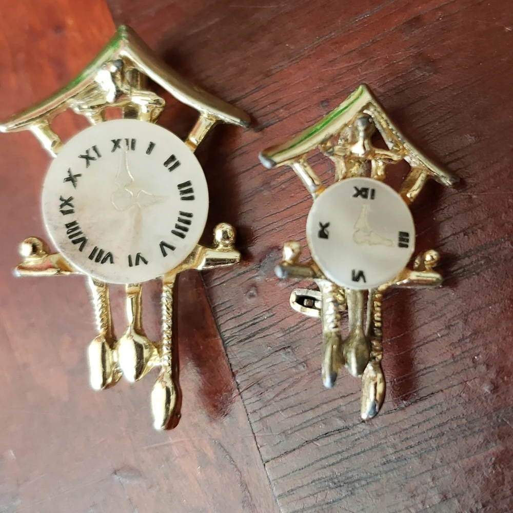 Cuckoo Clock Mother of Pearl Brooches Set Of Two